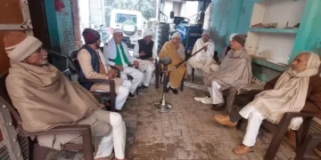 लड़कों के हाफ पैंट पहनने पर लगी रोक, मोबाईल भी नही रखेंगे अपने पास