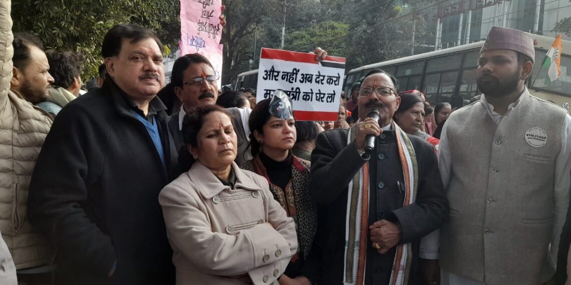 महिला अपराधों में सत्ताधारी दल के लोग संलिप्त: गोदियाल