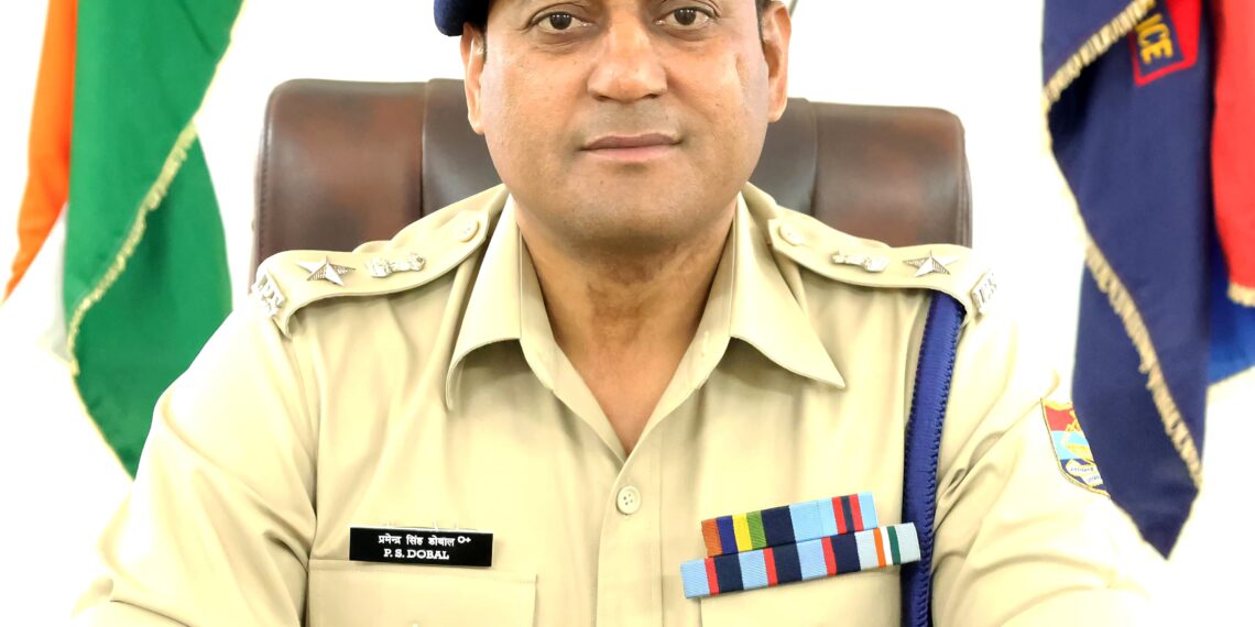 Police raid gambling den in Rishikesh; 12 policemen suspended