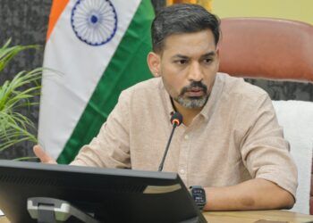 Dr. Ashish Chauhan Takes Charge as District Magistrate